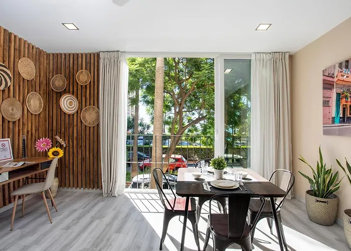 Coqueto Apartamento Junto A La Playa By Rent Me